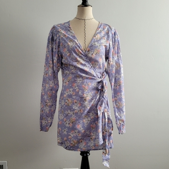 Weworewhat Floral Wrap Mini Dress - Picture 5 of 10